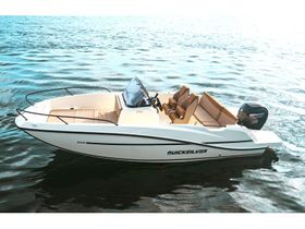 Quicksilver 605 Sundeck Bild 2