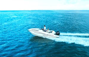 Quicksilver 605 Sundeck Bild 4