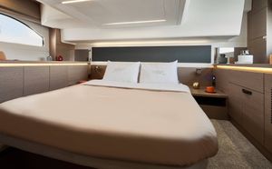 Prestige 420 Fly Bild 7