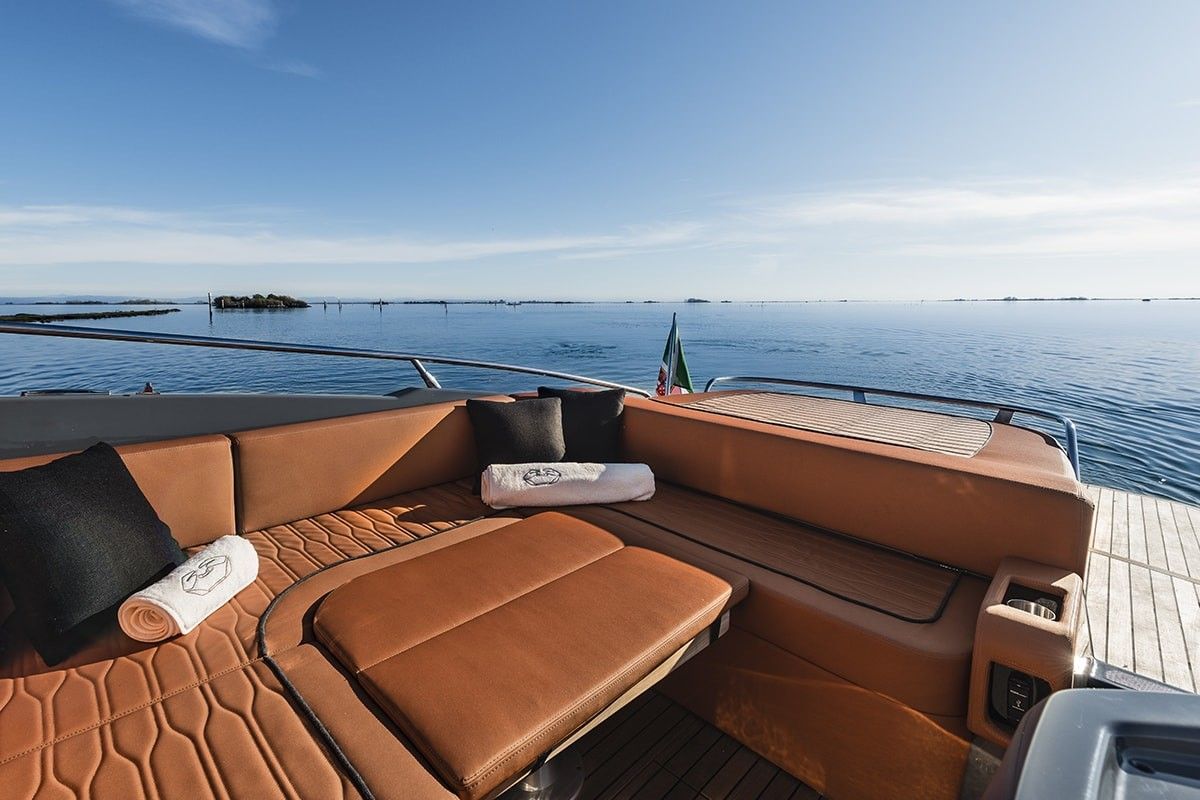 Cranchi E30 Endurance Bild 22