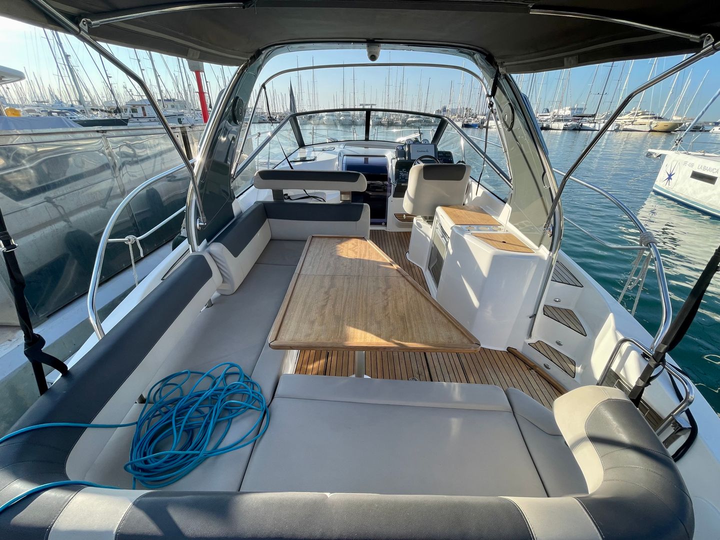 Bavaria Sport 330 Bild 35