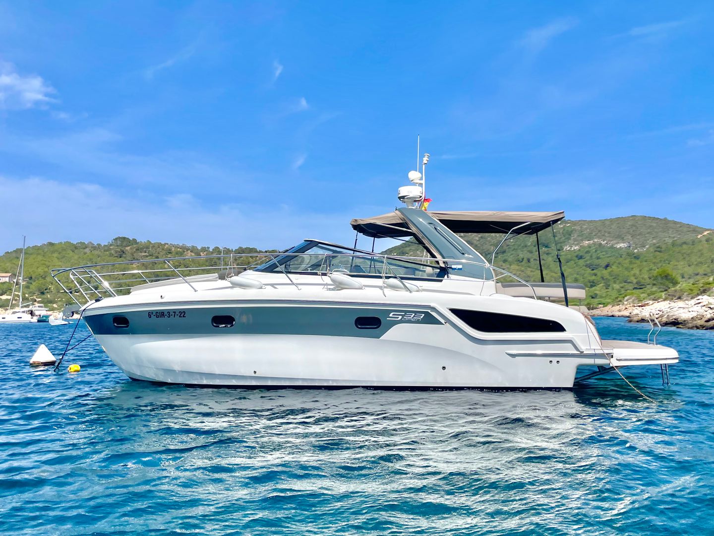 Bavaria Sport 330 Bild 1