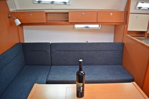 Bavaria Yachtbau Cruiser 36 Bild 9
