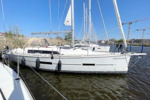 Dufour Yachts 382 GL Bild 3