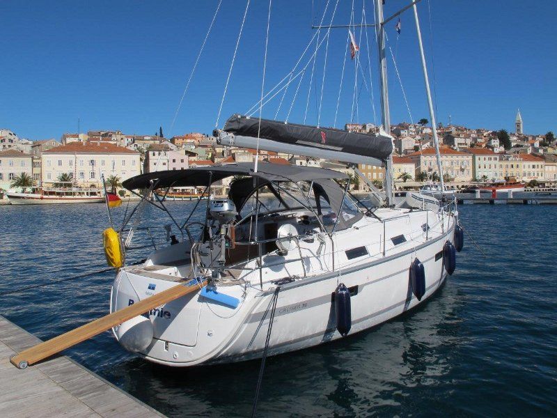 Bavaria Yachtbau Cruiser 36