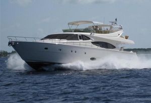 Ferretti Yachts Group 760 - 4 + 2 cab Bild 2