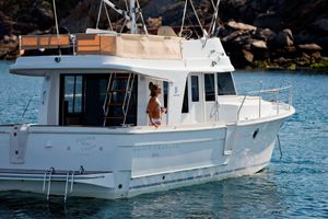 Beneteau Swift Trawler 34 Bild 1