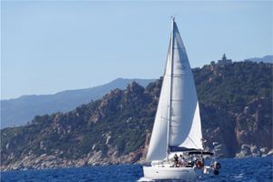 Bavaria 37 Cruiser (3Cab) Bild 16